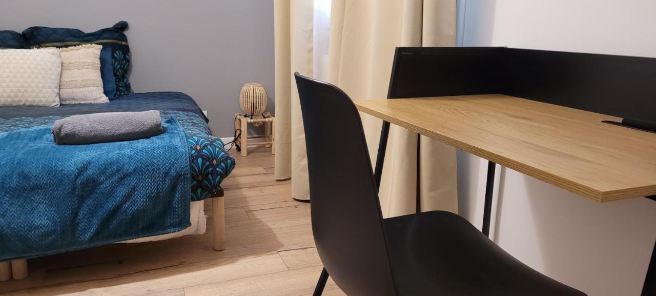 Amja Proche Clinique Saint-Roch Apt 3 Chambres 3 Salles De Bain Parking Gratuit Ideal Famille Groupe Coworking 10 Min Centre Ville 10 Min Plage 5 Min Sortie Autoroute Монпелье Экстерьер фото